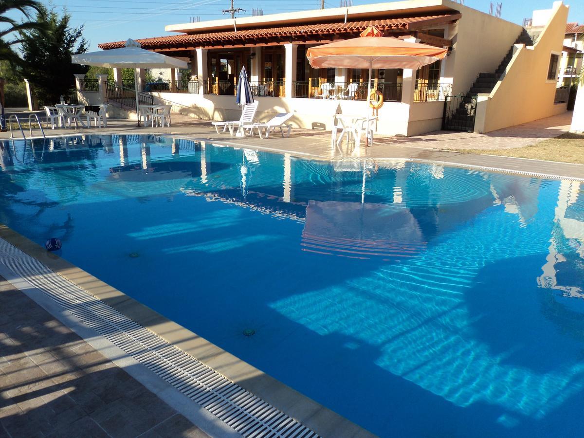 Faethon Aparthotel Karousadhes  Εξωτερικό φωτογραφία